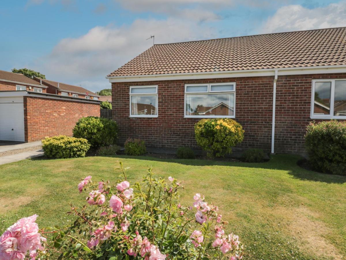 Rose Bungalow Whitby Exteriér fotografie